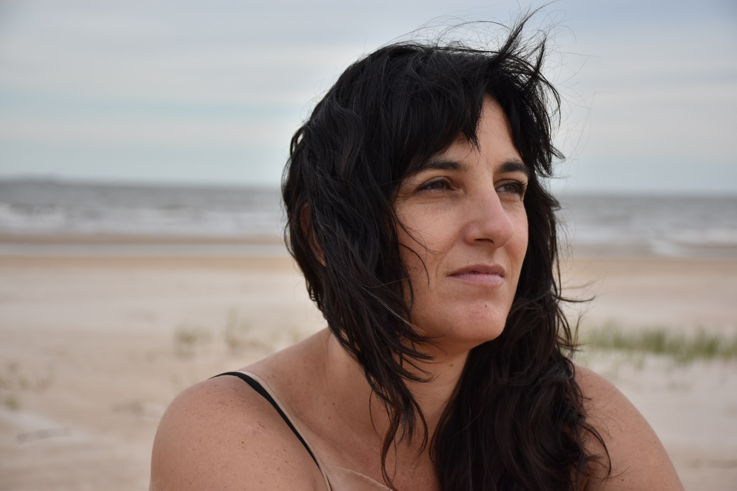 LUCÍA SEVERINO lanza su nuevo álbum